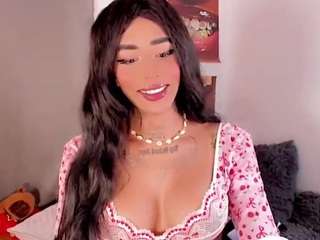 bellahottestt webcam