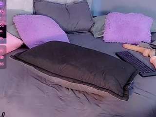 bellahottestt