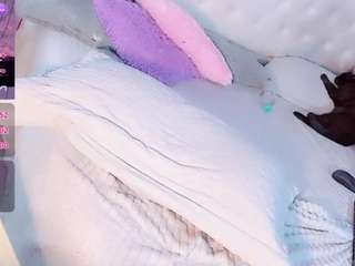 bellahottestt