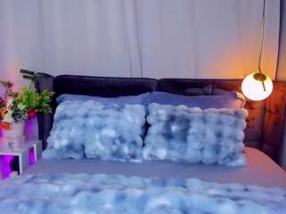 1carlawhite's CamSoda show and profile