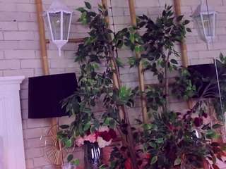 1CarlaWhite live cam