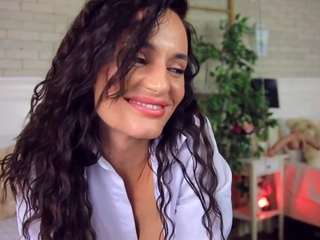 1carlawhite's CamSoda show and profile