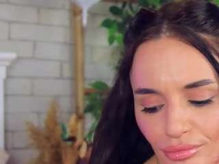 1CarlaWhite