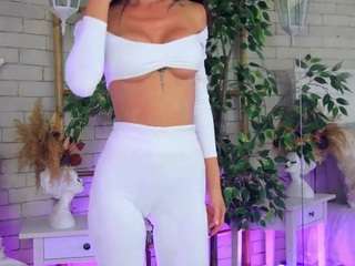 1CarlaWhite