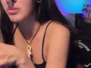 Live webcam model obscenerituals on Soda Cams