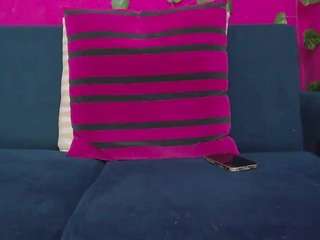 cami-litte1 Live Webcam on CamSoda