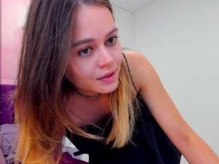 KellyCuutie