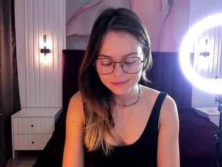 kellycuutie Live Webcam on CamSoda
