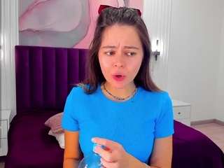 KellyCuutie