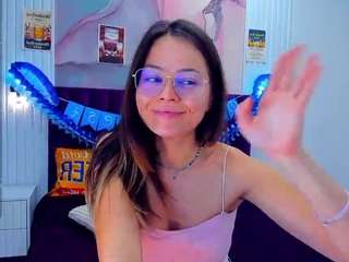KellyCuutie