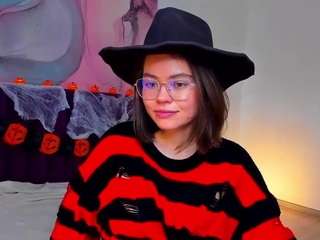 KellyCuutie