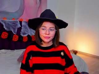 kellycuutie