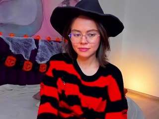 kellycuutie
