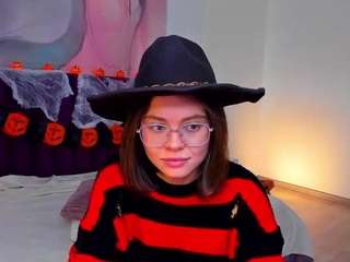 kellycuutie