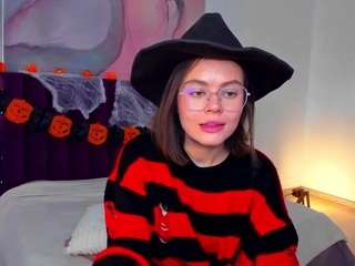 kellycuutie