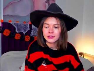 kellycuutie
