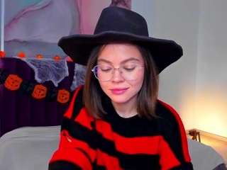 kellycuutie
