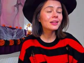 kellycuutie