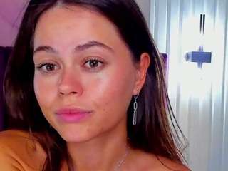 kellycuutie