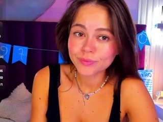 kellycuutie