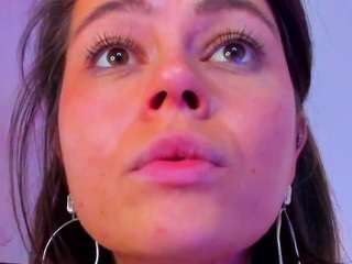 KellyCuutie