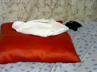 BECKYLOVERS's Live Sex Cam Show