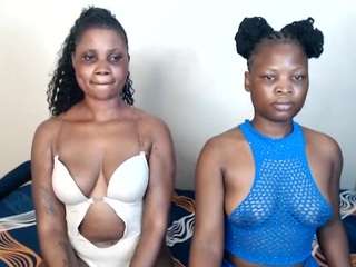 crystalxebony's CamSoda show and profile