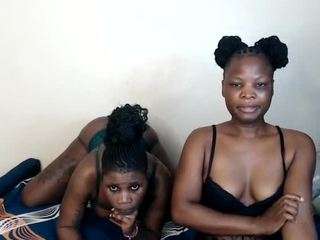 crystalxebony live cam profile