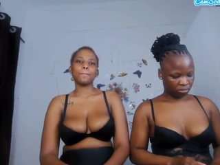 crystalxebony's live room