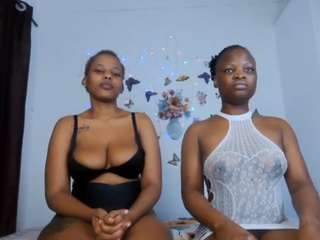 CrystalXebony live cam preview