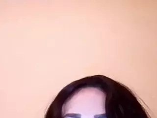 ElianaFlirty's Live Sex Cam Show