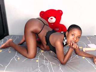 lugwi Live Webcam on CamSoda