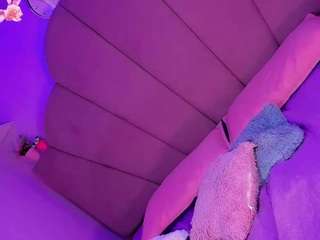 sexyvaleriiaa Live Webcam on CamSoda