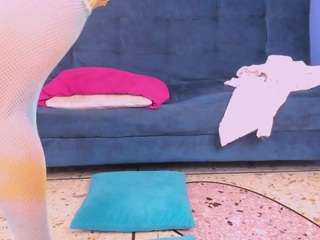 zaid-lion webcam model