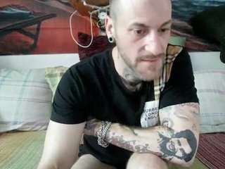 huebscherschwanz Live Webcam on CamSoda