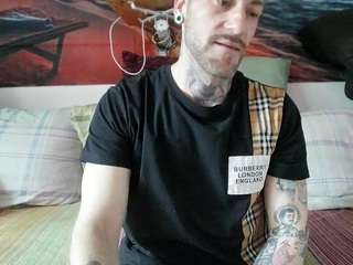 huebscherschwanz Live Webcam on CamSoda