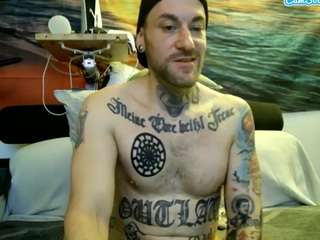 huebscherschwanz Live Webcam on CamSoda