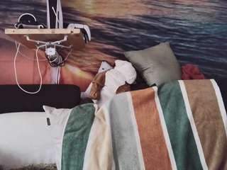 huebscherschwanz Live Webcam on CamSoda