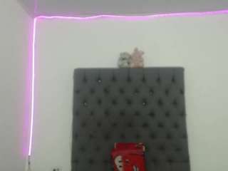  lucianadolll chat room