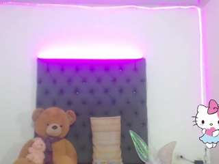 lucianadolll Live Webcam on CamSoda