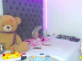 lucianadolll Live Webcam on {site_name}