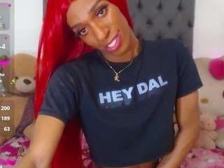 lucianadolll live webcam show