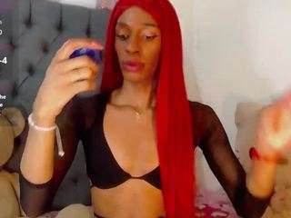 lucianadolll live webcam show