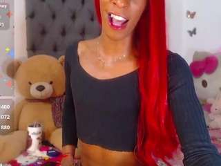 lucianadolll live cam preview