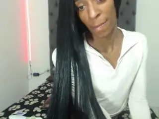 lucianadolll's Live Sex Cam Show