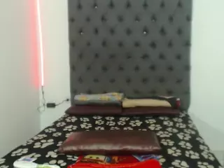 lucianadolll's Live Sex Cam Show