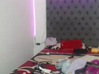 lucianadolll's Live Sex Cam Show