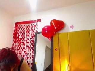 lupita223 Live Webcam on CamSoda