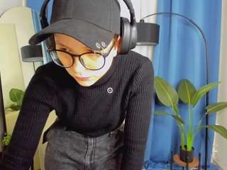 moon-miia Live Webcam on CamSoda moon-miia Live Webcam on CamSoda
