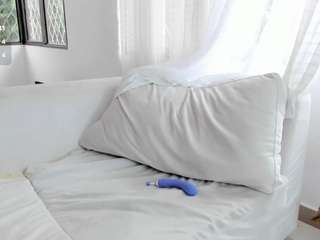 nahomi-miller webcam